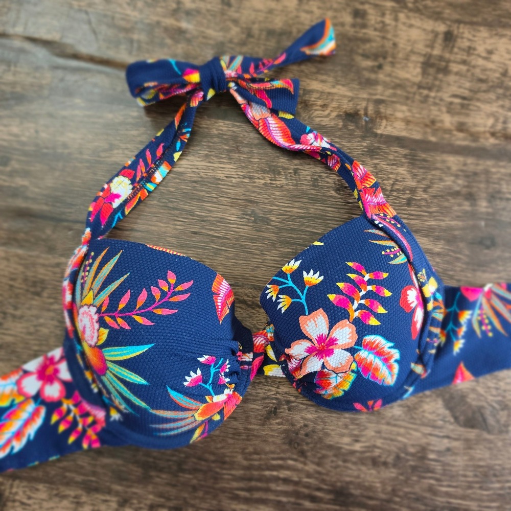 TOMMY BAHAMA Bikini Top Womens‎ 36C Navy Blue Tropical Floral Underwire Halter